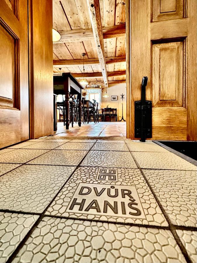 Dvur Hanis - Adults Only - Deti Od 12 Let Marsov nad Metuji 외부 사진